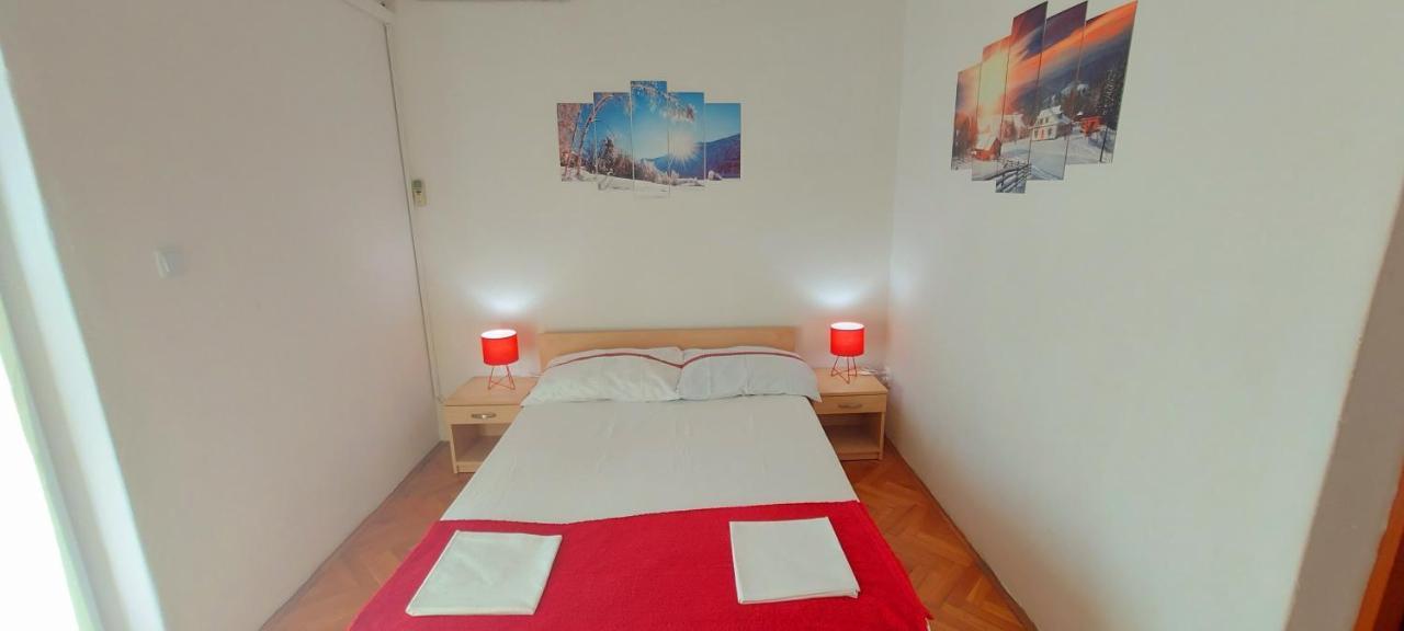 Apartmani Andrija Zivogosce Luaran gambar