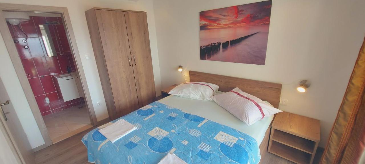 Apartmani Andrija Zivogosce Luaran gambar