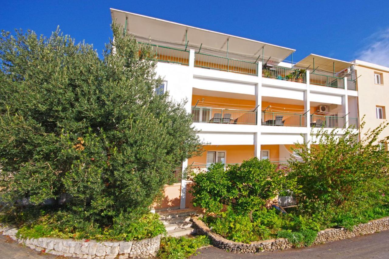 Apartmani Andrija Zivogosce Luaran gambar