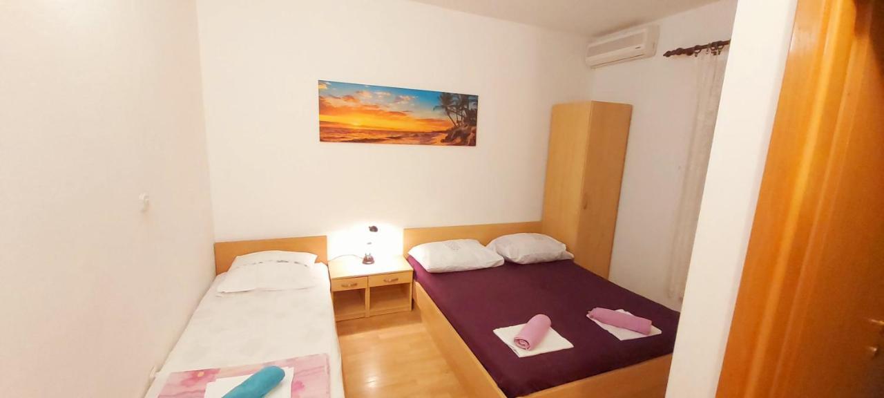 Apartmani Andrija Zivogosce Luaran gambar