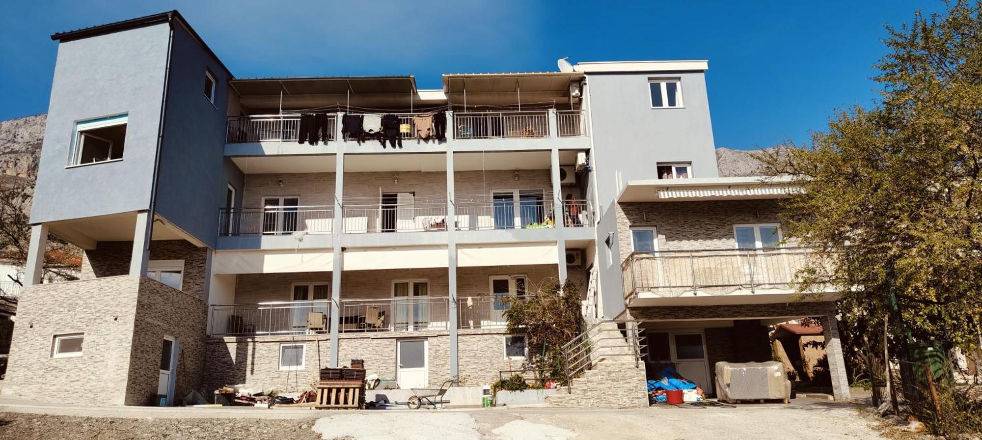 Apartmani Andrija Zivogosce Luaran gambar